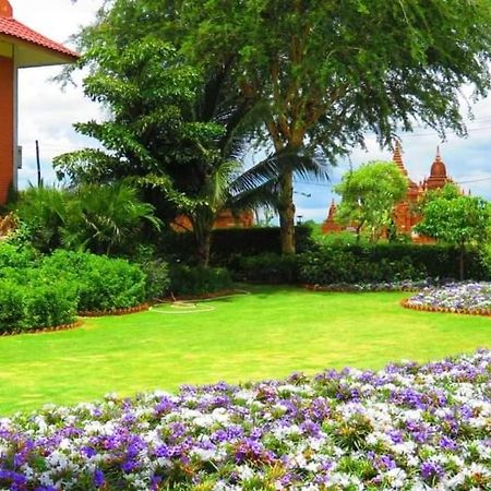 فندق معبد فيو باجان باغان المظهر الخارجي الصورة